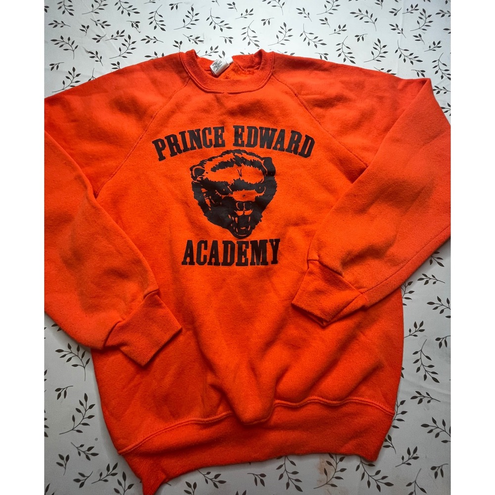 Vintage Bassett-Walker Prince Edward Academy Bear Sweatshirt Orange Mens M
